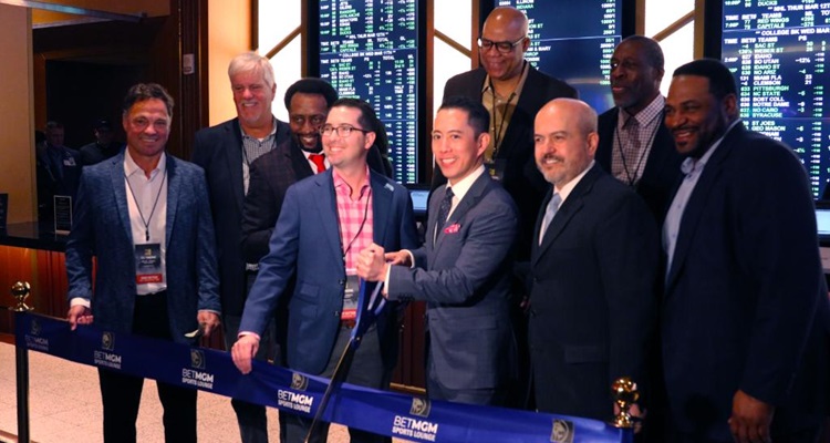 Detroit casinos kick off legal sports betting in Michigan