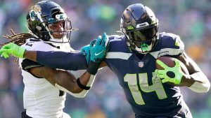 D. K. Metcalf signs a 3 – Year $72 Million Contract Extension with the Seattle Seahawks